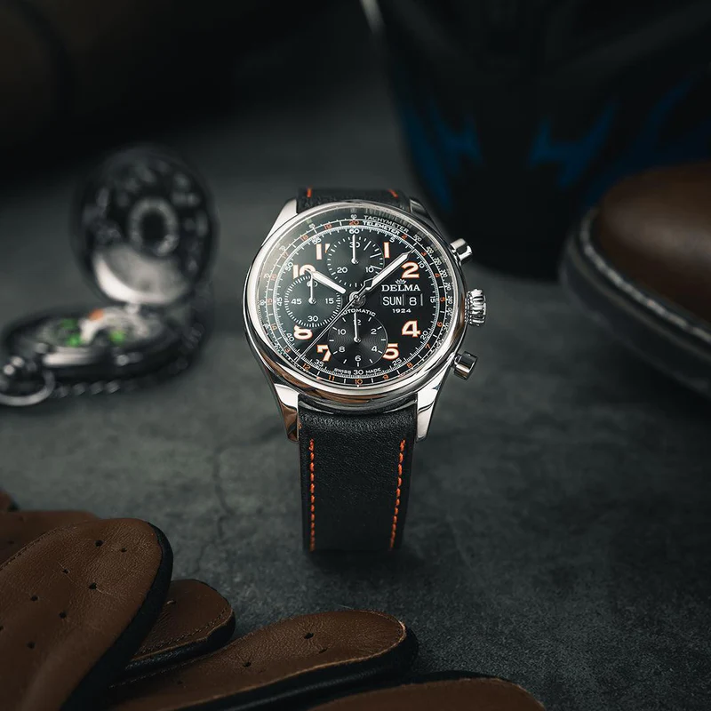 Heritage Chronograph 100 Years LE - Image 2