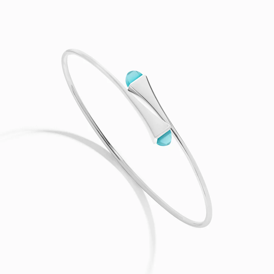 Cleo Wire Gold Slip-On Bracelet